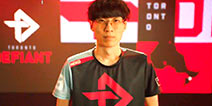 虎牙LCK：Deft下路强势压制坐稳第一 adc胖将军将迎战Faker