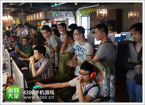 炉石传说网吧总决赛