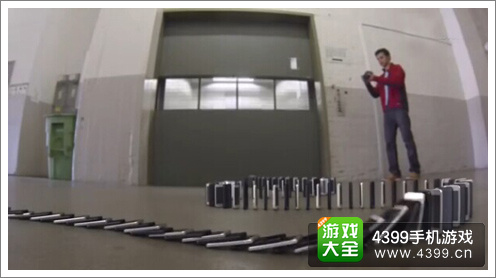 iphone多米诺骨牌