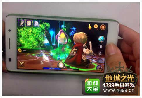 地城之光手游画面