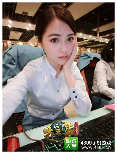 大波美女绝色诱惑 《大主宰》手游选秀来袭