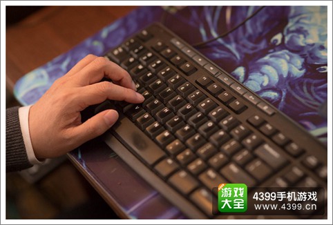 揭秘《魔天记》手游修仙掌门人的一天