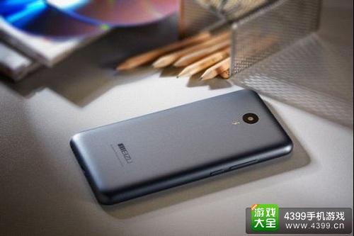 魅蓝note2真机背面