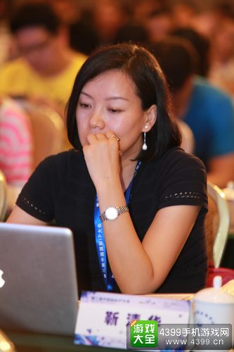 靳清华