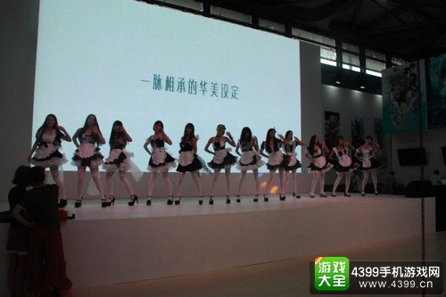 cj2015showgirl