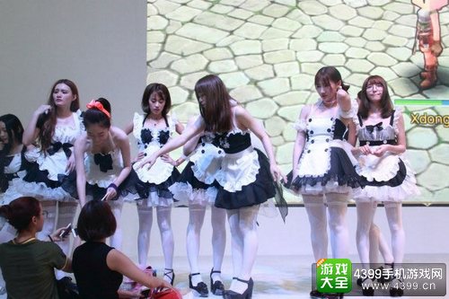 cj2015showgirl