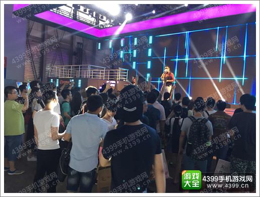 英雄团好玩吗