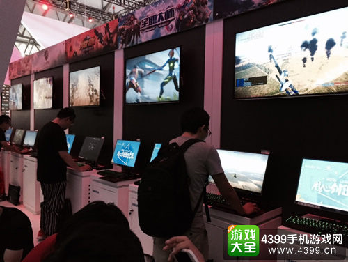 腾讯展台试玩体验区