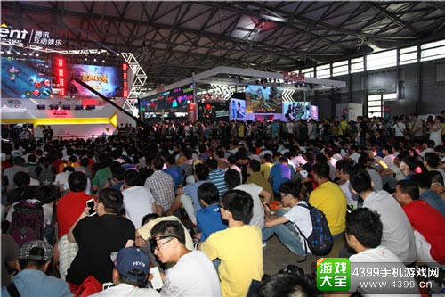 不靠ShowGirl游戏让快乐更简单