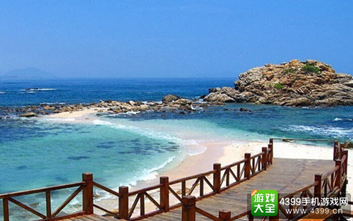蜈支洲岛