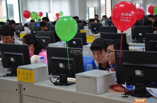 从“4399杯”程序大赛看四三九九校园战略