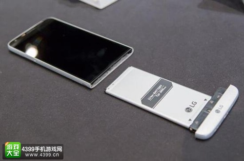 【MWC2016】LG G5发布 可以换“下巴”的黑科技