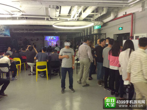 极维客VR世界版《王者荣耀》清华北体出现队伍锁定