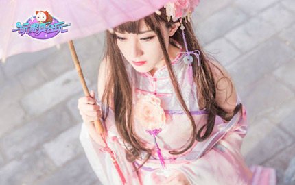 奇迹暖暖cosplay心月狐 一品朱衣胜华裳