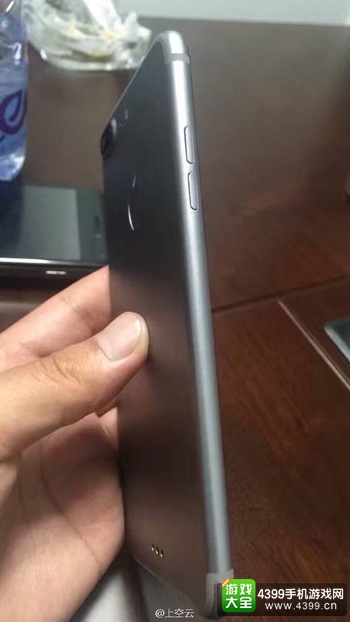 iPhone 7 Plus模型机