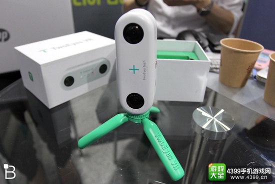 便携全景3D相机TwoEyes VR公布 今秋开展众筹