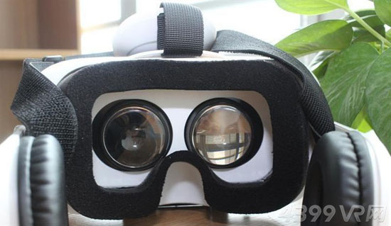 vr虚拟现实头盔好不好 好的VR头盔玩游戏到底是一种什么感受