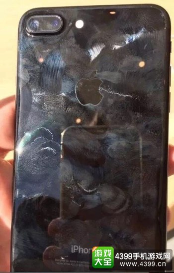亮黑色iPhone7