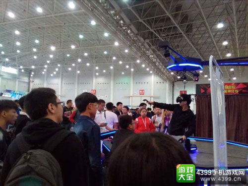 第十届武汉艾妮动漫游戏展元旦开幕 新年特别版百鬼夜行