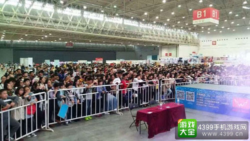 第十届武汉艾妮动漫游戏展元旦开幕 新年特别版百鬼夜行