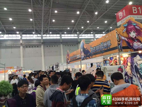第十届武汉艾妮动漫游戏展元旦开幕 新年特别版百鬼夜行