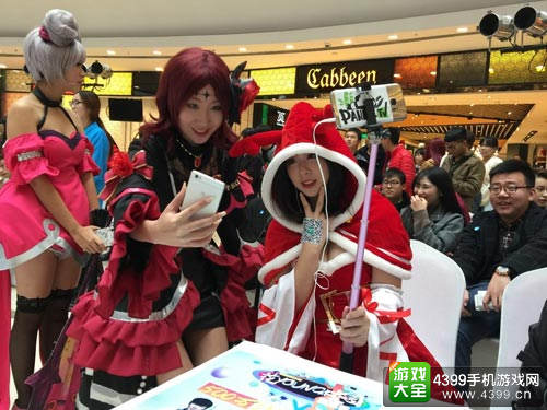 快来看 一大波主播在直播王者荣耀