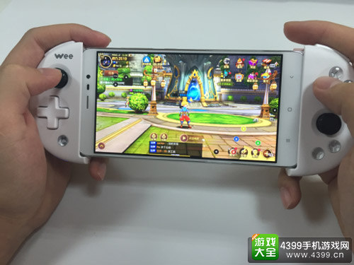 飞智手柄操作《龙之谷》手游展示