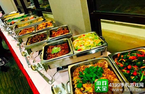 现场的精致餐点