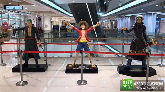 航海王启航亮相OP展 2.4米黄金路飞霸气回归