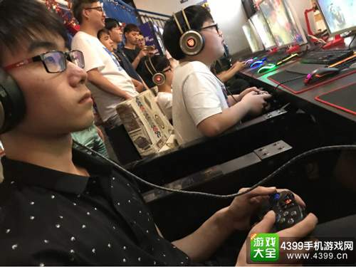 组队开黑