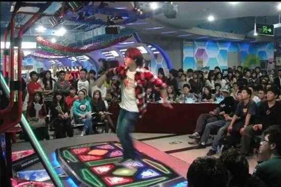 【就哔哔】你会觉得游戏玩得好的人很帅吗？
