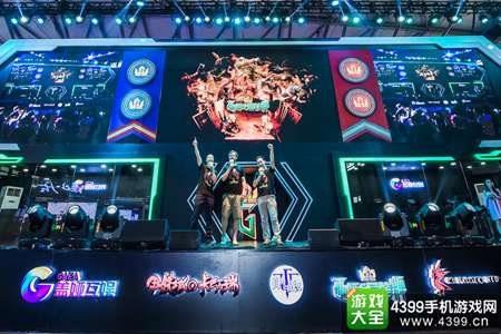 《巫师之昆特牌》首次亮相ChinaJoy