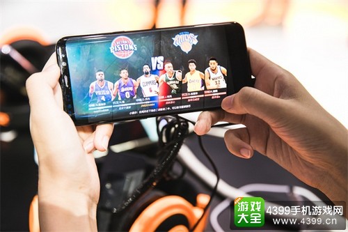《最强NBA》亮相ChinaJoy 掀起现场竞技试玩热潮2