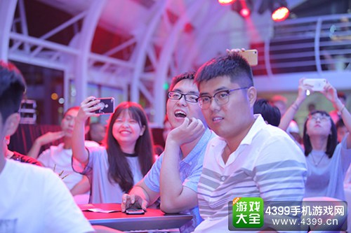 图9