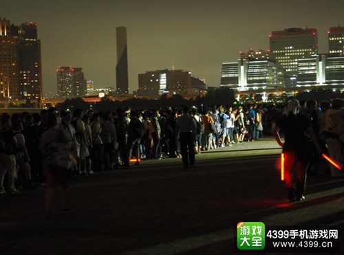 彻夜党夜排盛况