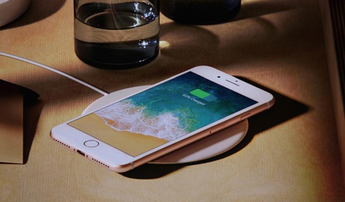 iPhone8无线充电