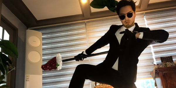 低成本cosplay之《英雄联盟》 地瓜拖鞋无所不用
