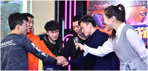 联通“沃派杯”成都王者荣耀总决赛Zs.King战队王者登顶