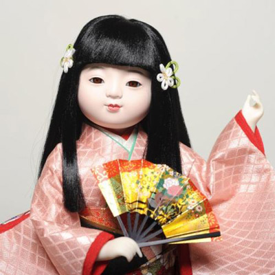 雏人形