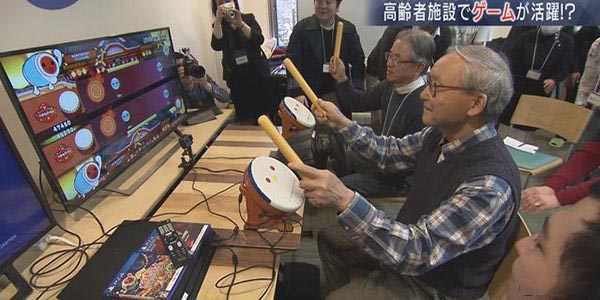 日本在老年人中推广电子游戏 意外的大受欢迎