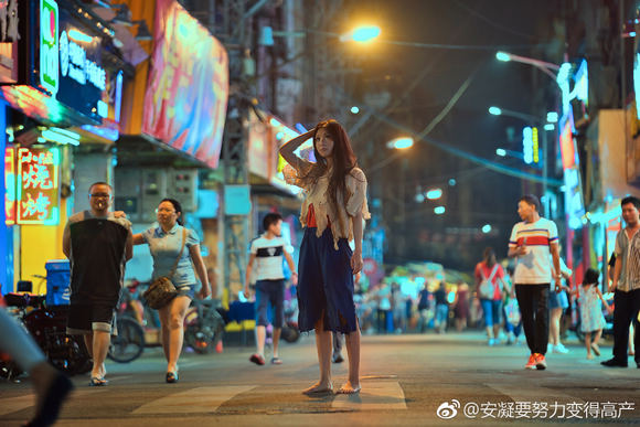 一人之下手游cos-流落凡尘的阿无