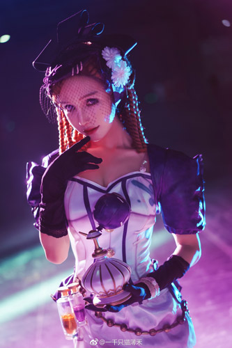 第五人格调香师cos