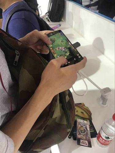 咔叽探险队
