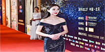 龙珠主播成行业正能量典范 颜雅蝶获评2018年度“星锐主播”