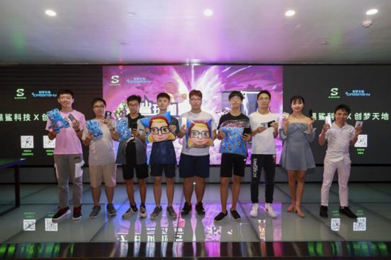 黑鲨玩咖