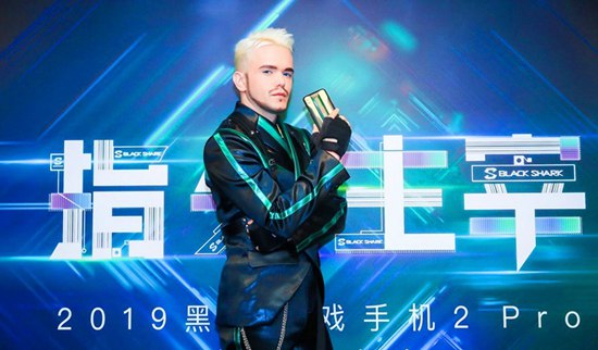 黑鲨游戏手机2 Pro