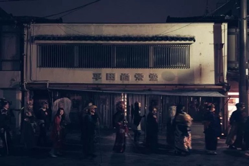 百鬼夜行