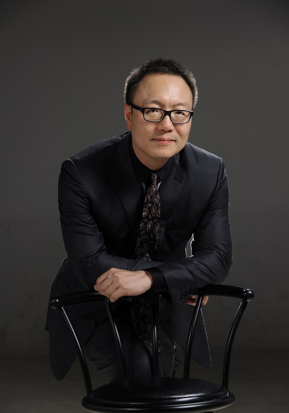 完美世界股份有限公司 首席执行官 萧泓