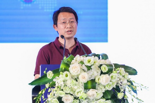 北京云上曲率科技有限公司首席执行官杜晓祥